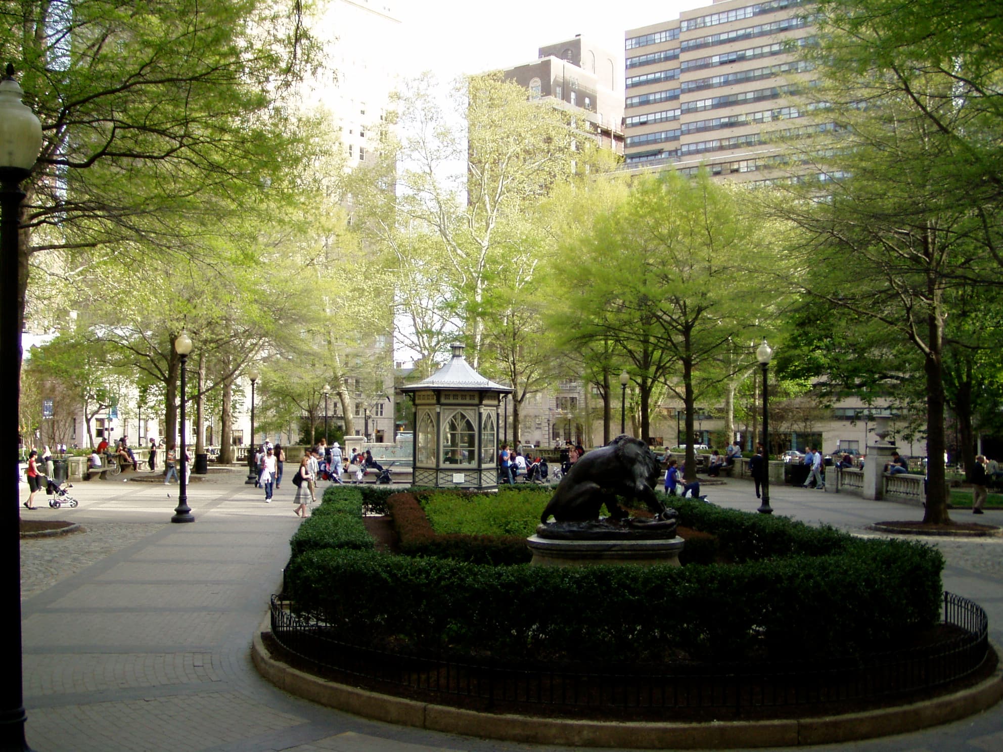 Rittenhouse Square in Philadelphia in springtime