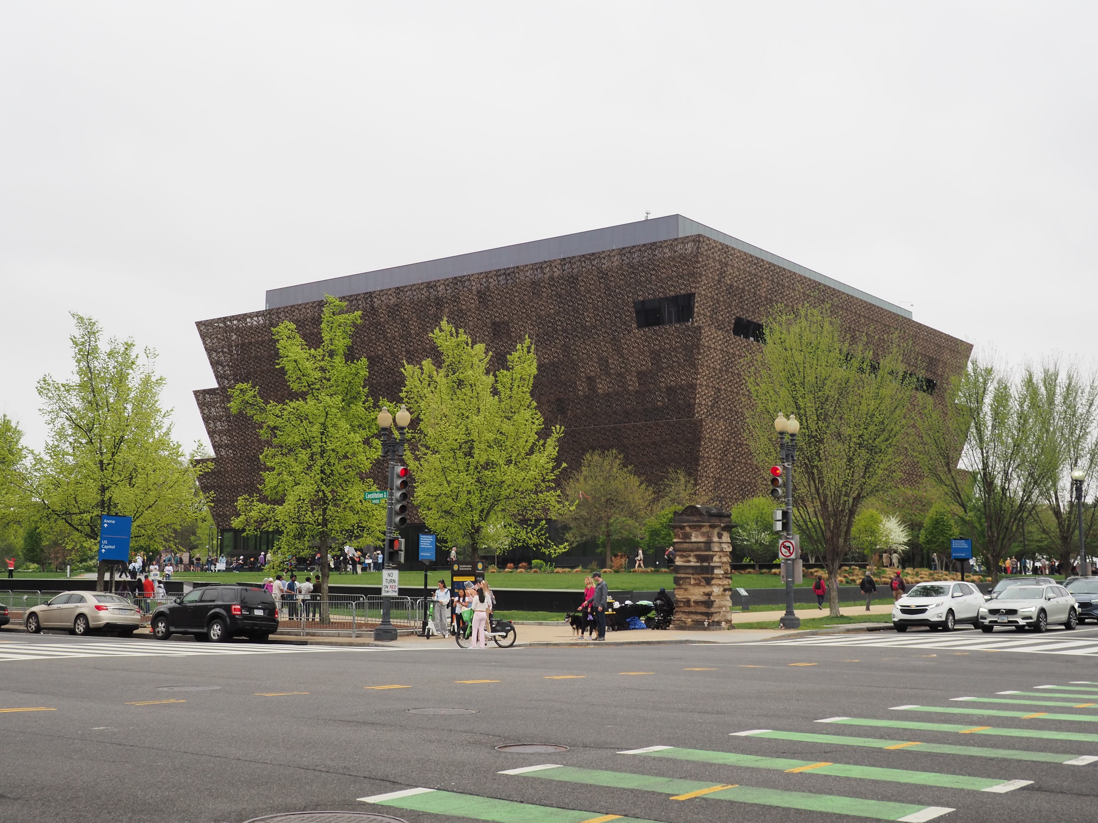 The museum's bronze corona and exterior on the National Mall, photographed April 5, 2025.