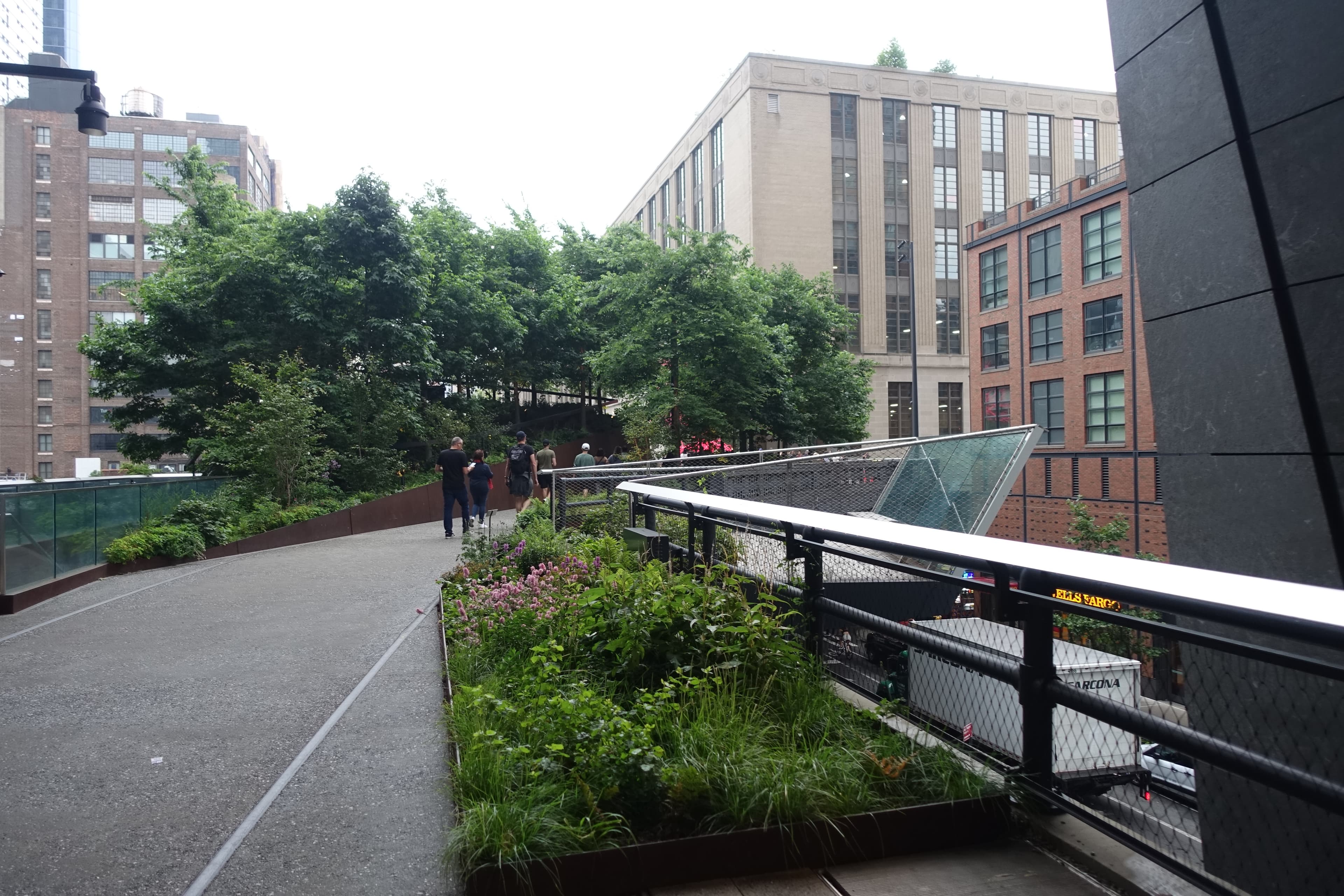 The High Line Spur: The Rail Cut That Preserved Industrial West Chelsea