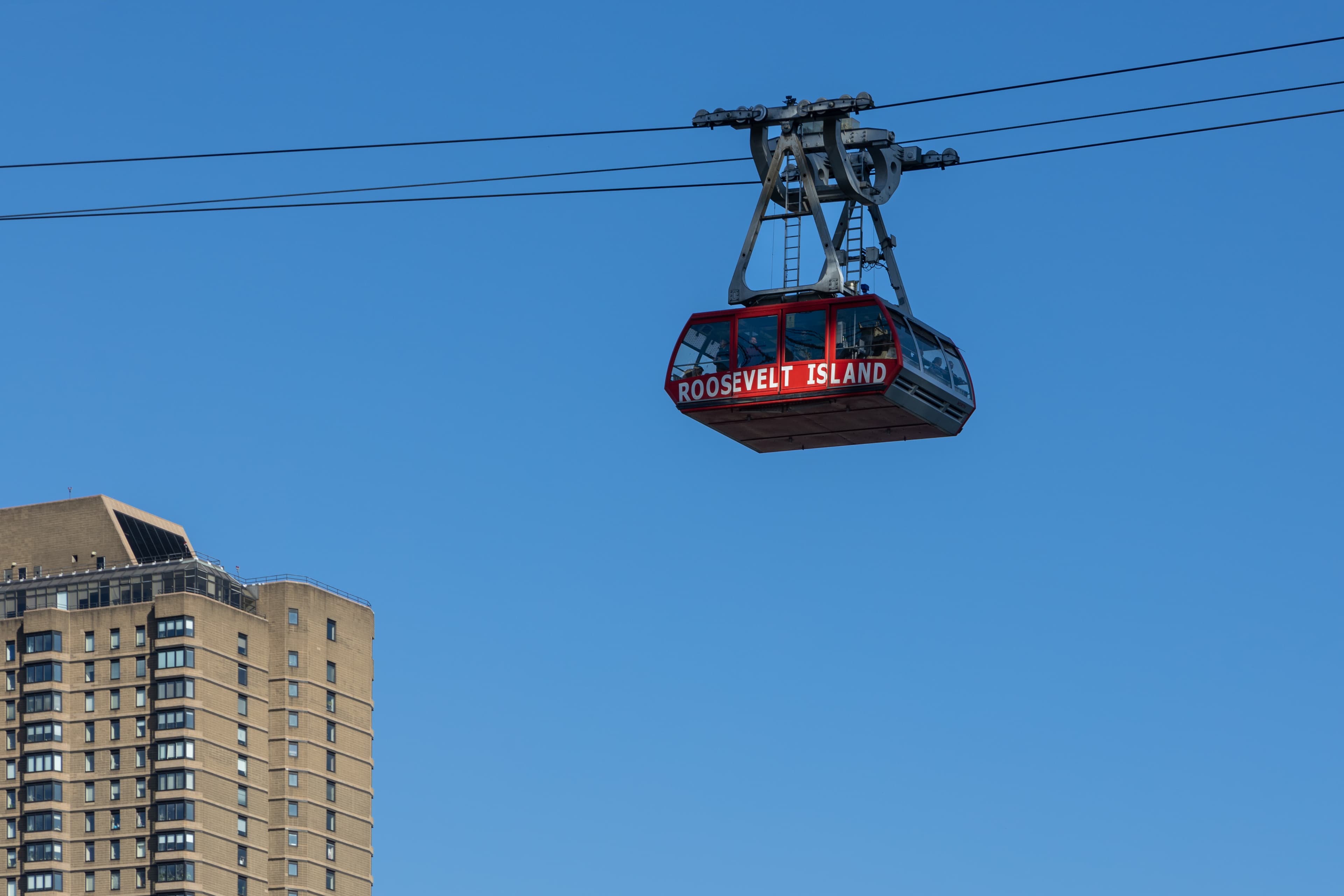 Roosevelt Island Tramway: New York’s Iconic Commuter Cable Car