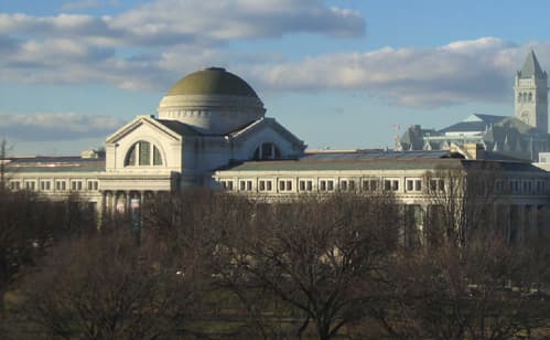 The National Museum of Natural History, Washington, DC, photographed January 8, 2005.